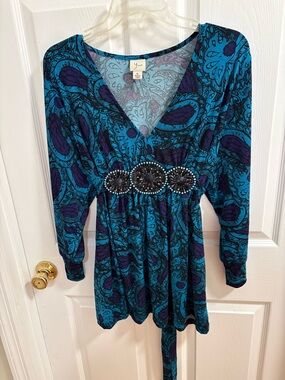 Yvos tunic length or mini dress empire waist , cuffed sleeves